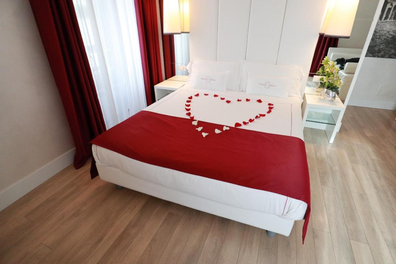 Tullia&Prisca Relais Hotel โรม ภายนอก รูปภาพ